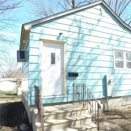 Buy this 1 bed house on 290 19th Street Northeast in Austin, MN 55912