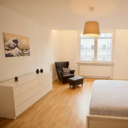 Rent this 4 bed apartment on Roonstraße 4 in 67061 Ludwigshafen am Rhein, Germany