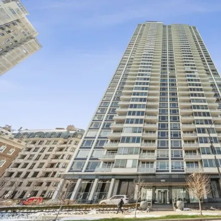 Buy this 4 bed condo on 1300 North Lake Shore Drive in Chicago, IL 60610