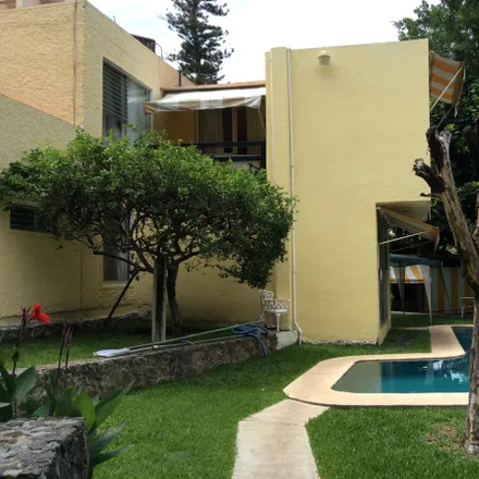 Buy this studio house on Calle Paseo del Pino in 62220 Cuernavaca, MOR