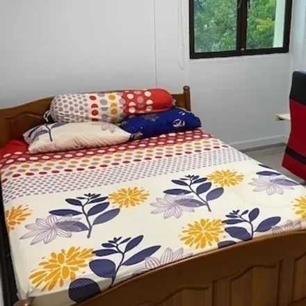 Rent this 1 bed room on 155 in Kebun Baru, 155 Ang Mo Kio Avenue 4