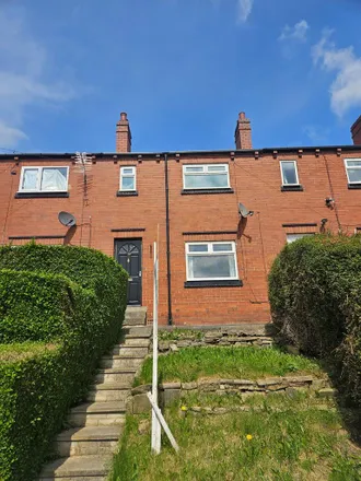 Rent this 3 bed townhouse on Roman Road in Birstall, WF17 0BY