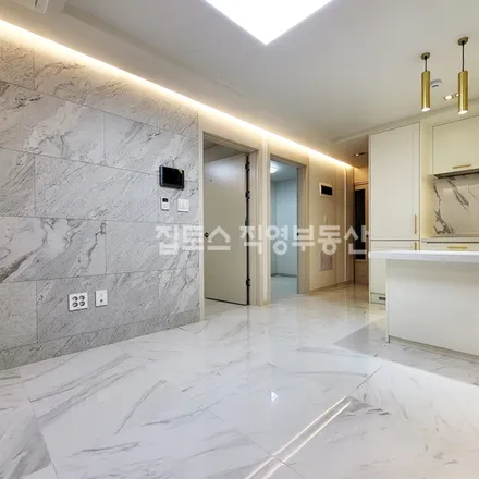 Image 3 - 서울특별시 관악구 남현동 1054-41 - Apartment for rent