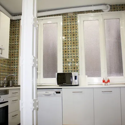 Rent this 14 bed apartment on Carrer de Borriana in 32, 46005 Valencia