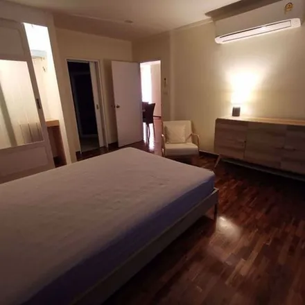 Rent this 2 bed apartment on Soi Sukhumvit 13 in Vadhana District, Bangkok 10330