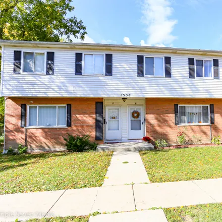 Buy this 3 bed townhouse on 1358 Monomoy Street in Aurora, IL 60506