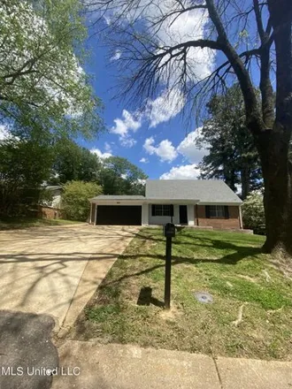 Buy this 4 bed house on 8614 Yorktown Drive in Southaven, MS 38671