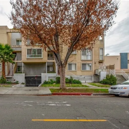 Buy this 3 bed condo on 719 South Brand Boulevard in Glendale, CA 91204