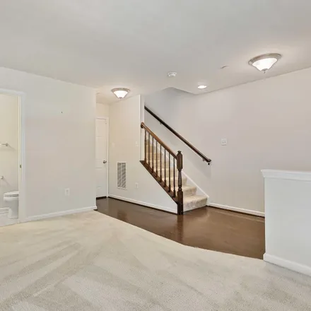 Image 7 - 11218 Ammendale Way, Vansville, Beltsville, MD 20705, USA - Loft for sale