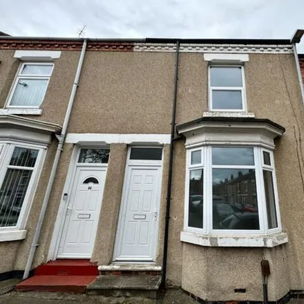 Rent this 2 bed townhouse on Kingston Street in Darlington, DL3 6AT