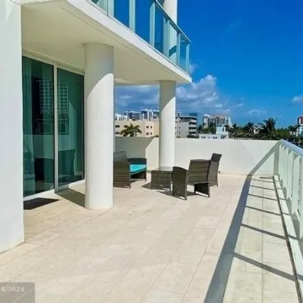 Image 2 - Kimpton Shorebreak Fort Lauderdale Beach Resort, 2900 Riomar Street, Birch Ocean Front, Fort Lauderdale, FL 33304, USA - Condo for rent
