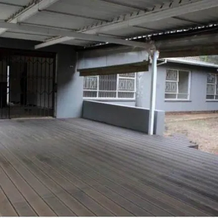 Image 4 - Dolfhout Street, Weltevredenpark, Roodepoort, 2156, South Africa - Apartment for rent