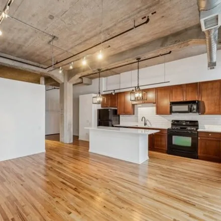 Image 5 - The Edge Lofts and Tower, 210 South Desplaines Street, Chicago, IL 60661, USA - House for rent