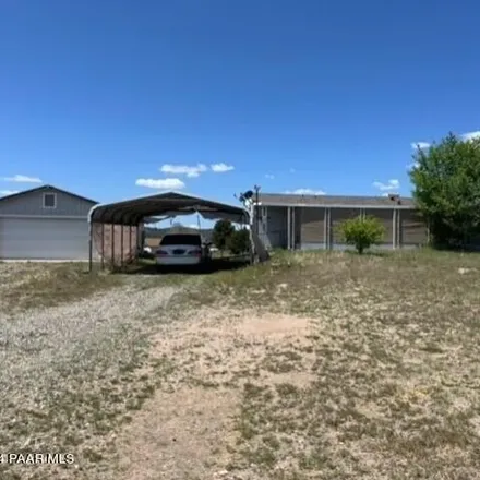 Buy this studio apartment on 2078 North Navajo Place in Yavapai County, AZ 86323