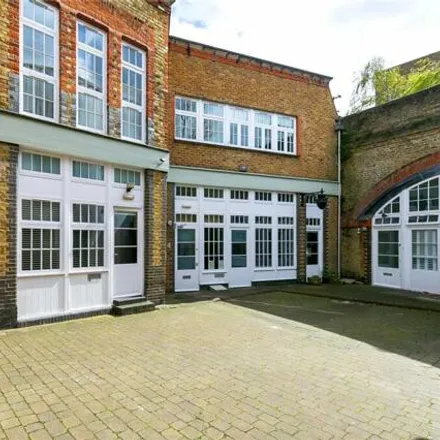Rent this 1 bed room on Kew Scouts in Blake Mews, London