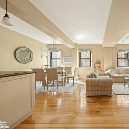 Image 3 - 2166 BROADWAY 4A in New York - Apartment for sale