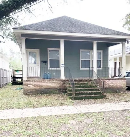 Rent this 2 bed house on 2808 Palmer Avenue in New Orleans, LA 70118