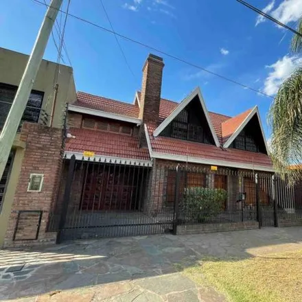 Image 2 - Automotores VM, Avenida General Mosconi, Quilmes Oeste, 1886 Quilmes, Argentina - House for sale