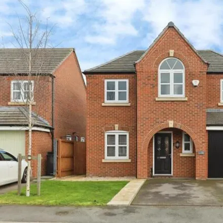 Buy this 4 bed house on Croft Close in Tamworth, B77 1BF