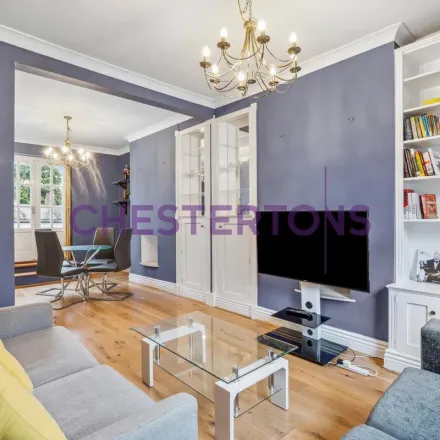 Image 9 - Walnut Tree Road, London, SE10 9EU, United Kingdom - Apartment for rent