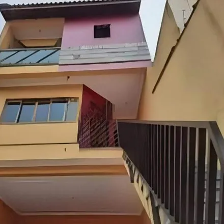 Buy this 3 bed house on Rua Xangai in Parque Novo Oratório, Santo André - SP