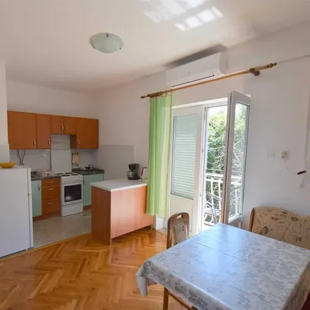 Image 8 - 51512 Njivice, Croatia - Apartment for rent