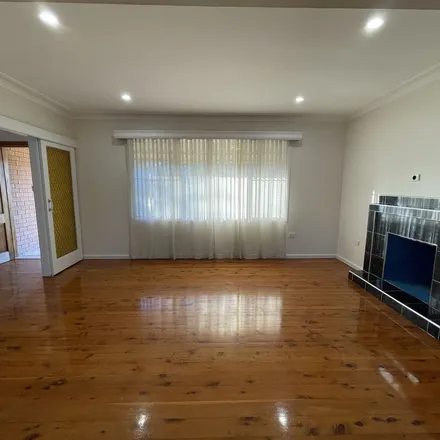 Image 5 - Astbury Street, New Lambton NSW 2305, Australia - Apartment for rent