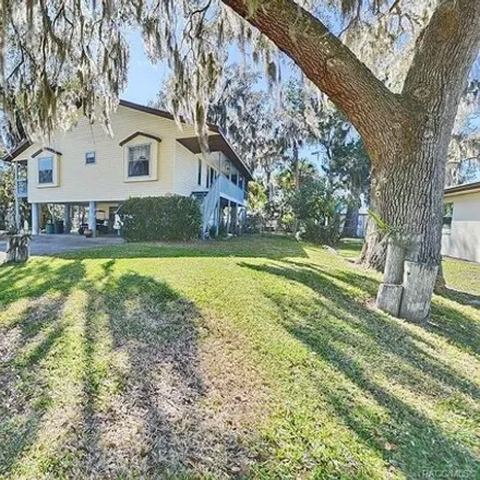 Image 1 - 1904 Northwest 17th Street, Crystal River, Citrus County, FL 34428, USA - House for sale