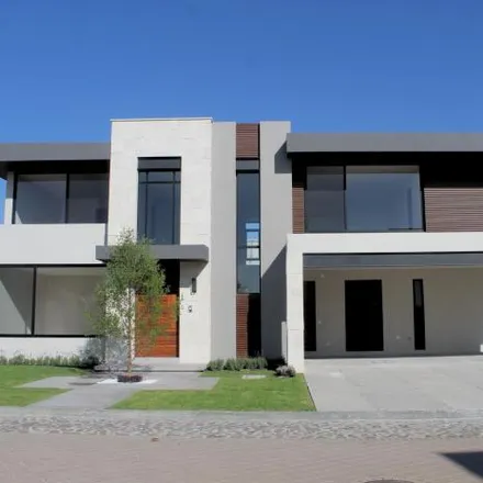 Buy this 5 bed house on Campanario de la Providencia in Delegación Cayetano Rubio, 76069 Querétaro