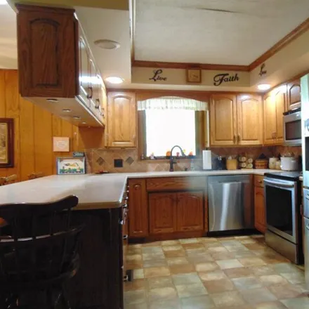 Image 5 - 9504 West Lone Beech Drive, Yorktown, Delaware County, IN 47304, USA - House for sale