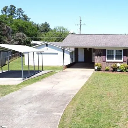 Buy this 3 bed house on 121 Westhaven Court in Fairforest, Spartanburg County