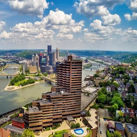 Buy this 3 bed condo on Altius in 1230 Grandview Avenue, Pittsburgh