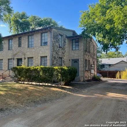 Image 3 - 321 East Melrose Drive, Olmos Park, Bexar County, TX 78212, USA - Duplex for sale