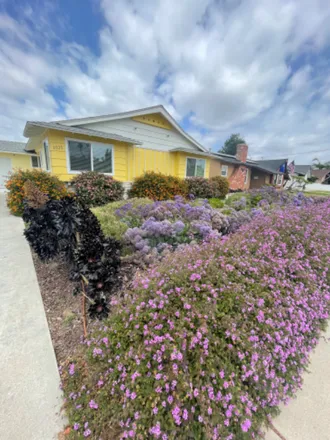 Rent this 3 bed house on 1521 W Cerritos Ave