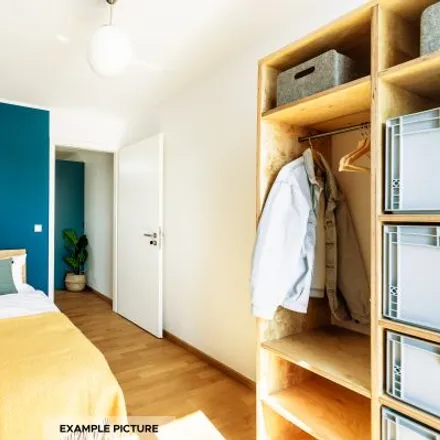 Rent this 5 bed room on Yoko Sushi in Boxhagener Straße 44, 10245 Berlin