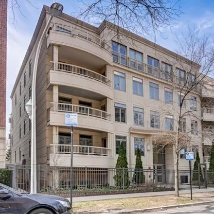 Buy this 2 bed condo on 5226-5232 North Kenmore Avenue in Chicago, IL 60640