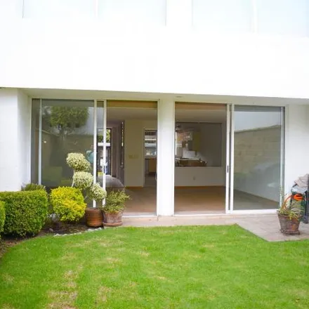 Buy this 4 bed house on Prolongación Mimosa in Álvaro Obregón, 01770 Santa Fe