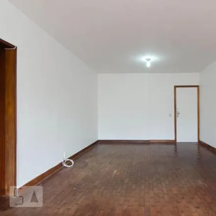 Buy this 3 bed apartment on Avenida Epitácio Pessoa 4362 in Lagoa, Rio de Janeiro - RJ