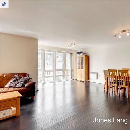 Rent this 2 bed apartment on Hamilton House in St. Davids Square, London