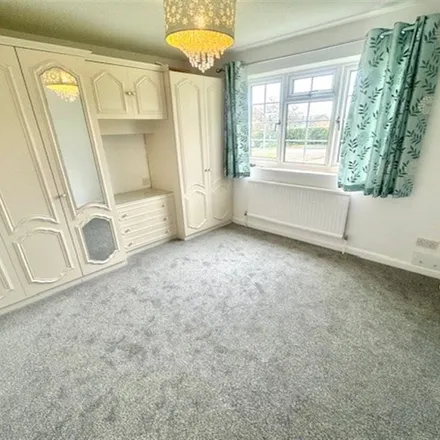Rent this 3 bed apartment on Fairlawn Close in Rownhams, SO16 8DT