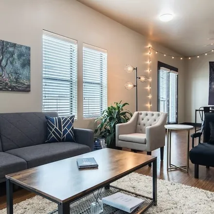 Rent this 1 bed apartment on Fort Worth