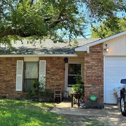 Buy this 3 bed house on 6920 Sandstone Court in Fort Worth, TX 76120
