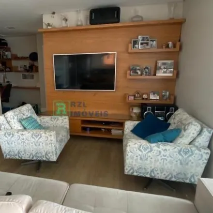 Buy this 3 bed apartment on Rua Doutor Plínio Barreto in Taquaral, Campinas - SP