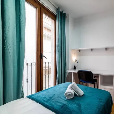 Rent this 2 bed apartment on Placeta Radio Granada in Granada, Spain