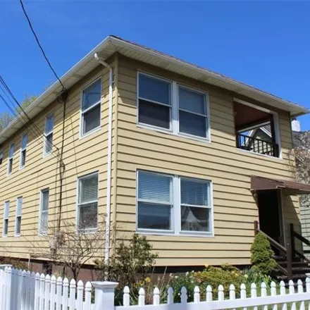 Buy this 6 bed house on 25 Jackson Street in City of Binghamton, NY 13903