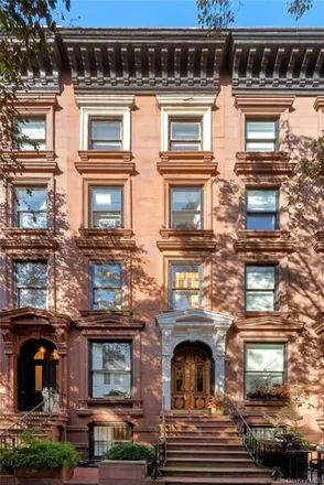 Buy this 2 bed townhouse on 154 Hicks Street in New York, NY 11201