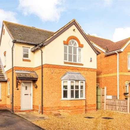 Rent this 3 bed house on Parrish Close in Marston Moretaine, MK43 0AG