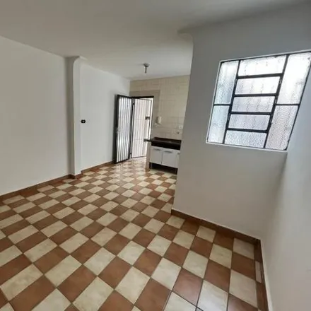 Rent this 3 bed house on Praça Cônego Nestor in Santa Maria, Santo André - SP