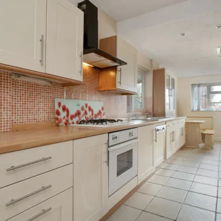Image 5 - 513 Mansfield Road, Arnold, NG5 8PG, United Kingdom - House for sale