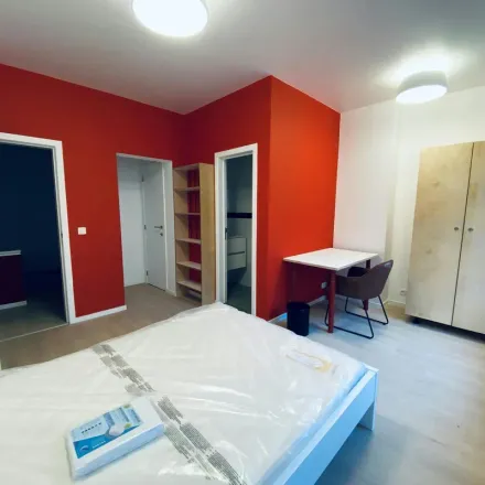 Image 9 - Rue Vanderkindere - Vanderkinderestraat 299, 1180 Uccle - Ukkel, Belgium - Apartment for rent